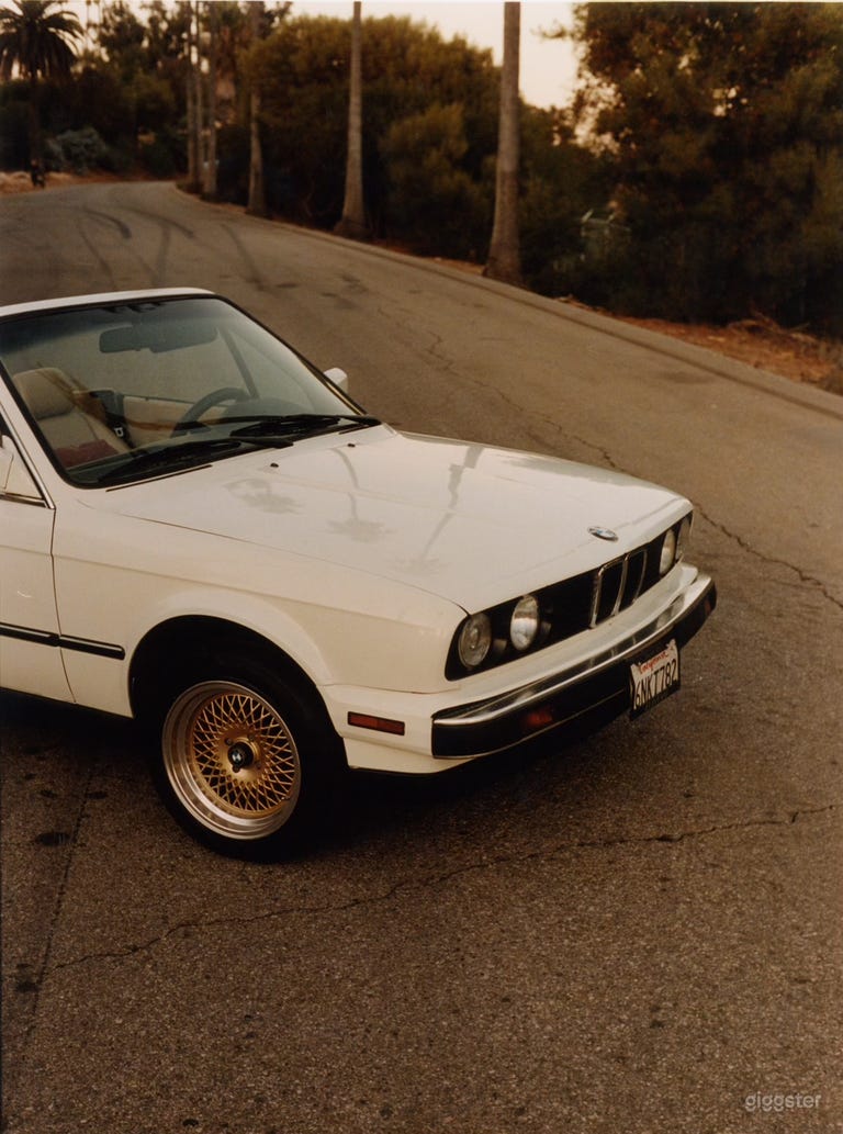  BMW 325i 1988 