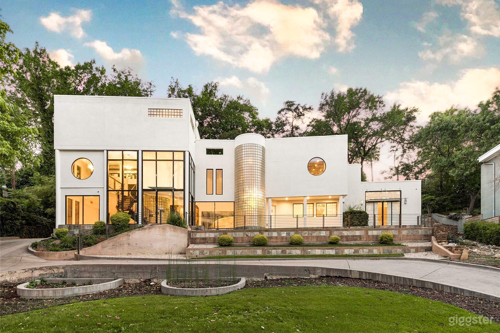 Buyout: Entire 1st &amp; 2nd Floor Photo 1