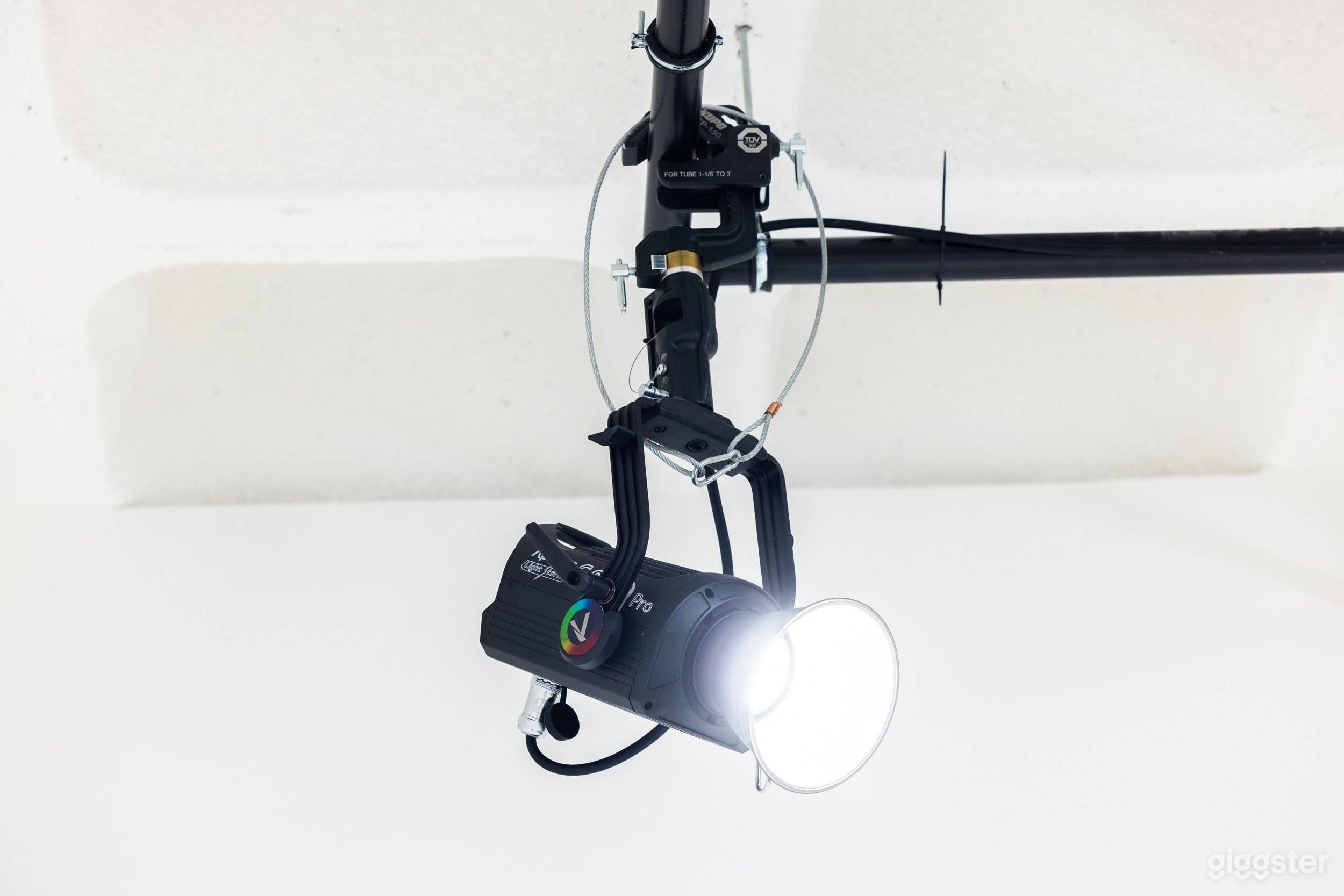 Our lighting setup consists of 2x Aputure Nova P600C lights for the back wall, 2x Aputure Nova P300C lights for the side walls, and 2x Aputure 600C as backlights. You can customize all these lights to your desired colour temperature or RGB lighting using t