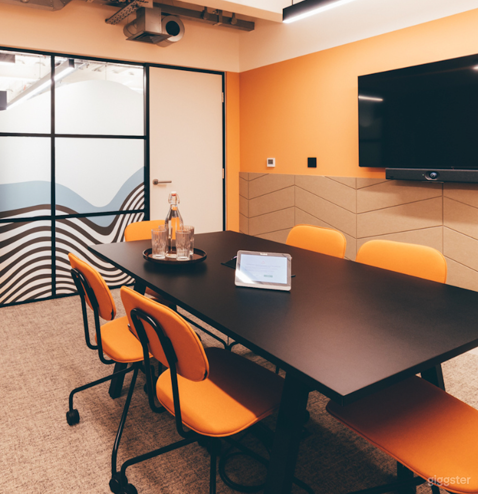 The Love Actually Room for 6 Persons Photo 3