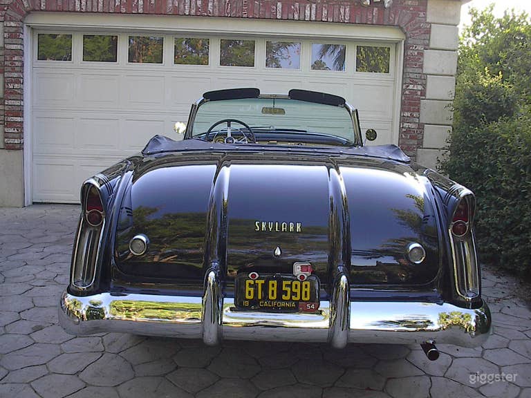  Classic 1954 Buick Skylark Convertible in Black 