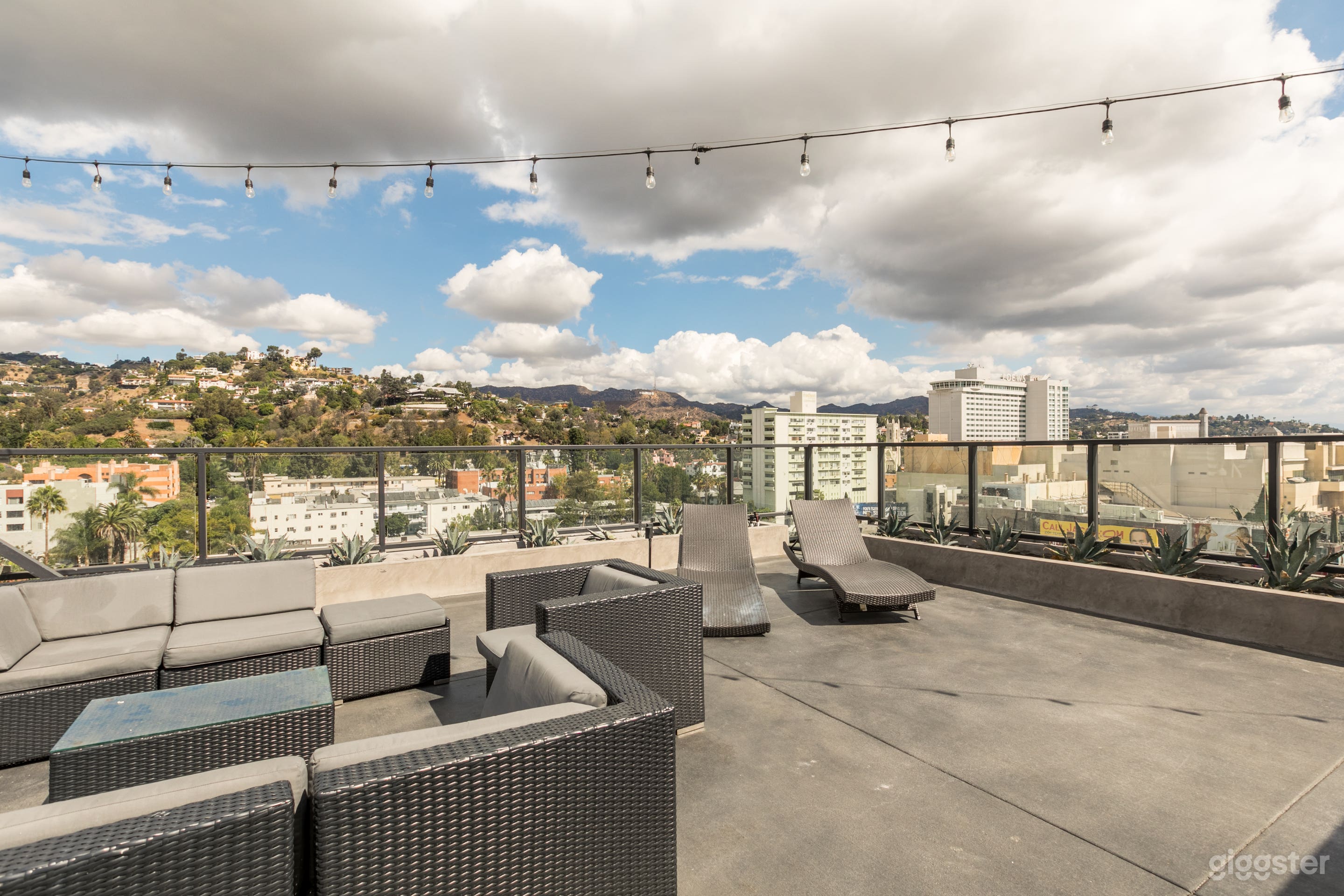 Hollywood Rooftop Photo 2
