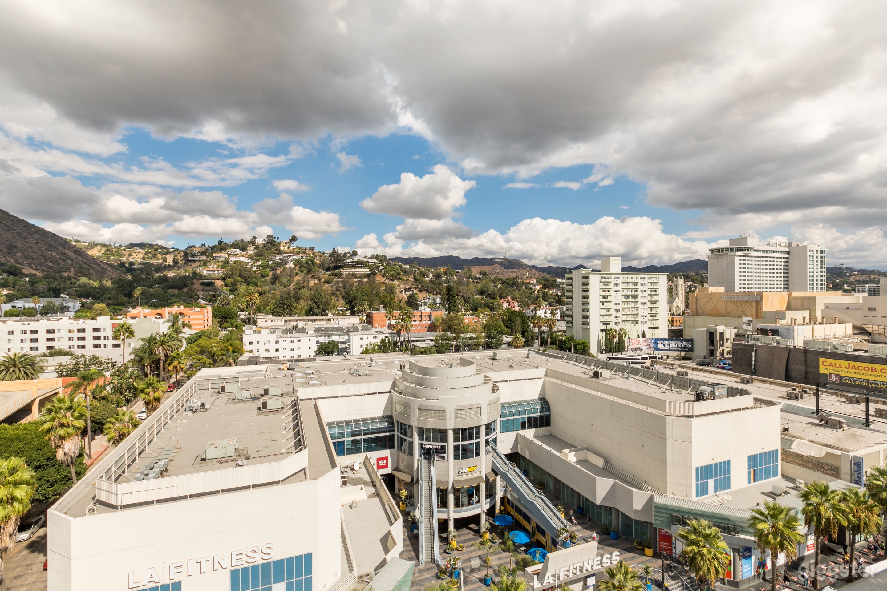 Hollywood Rooftop Photo 4