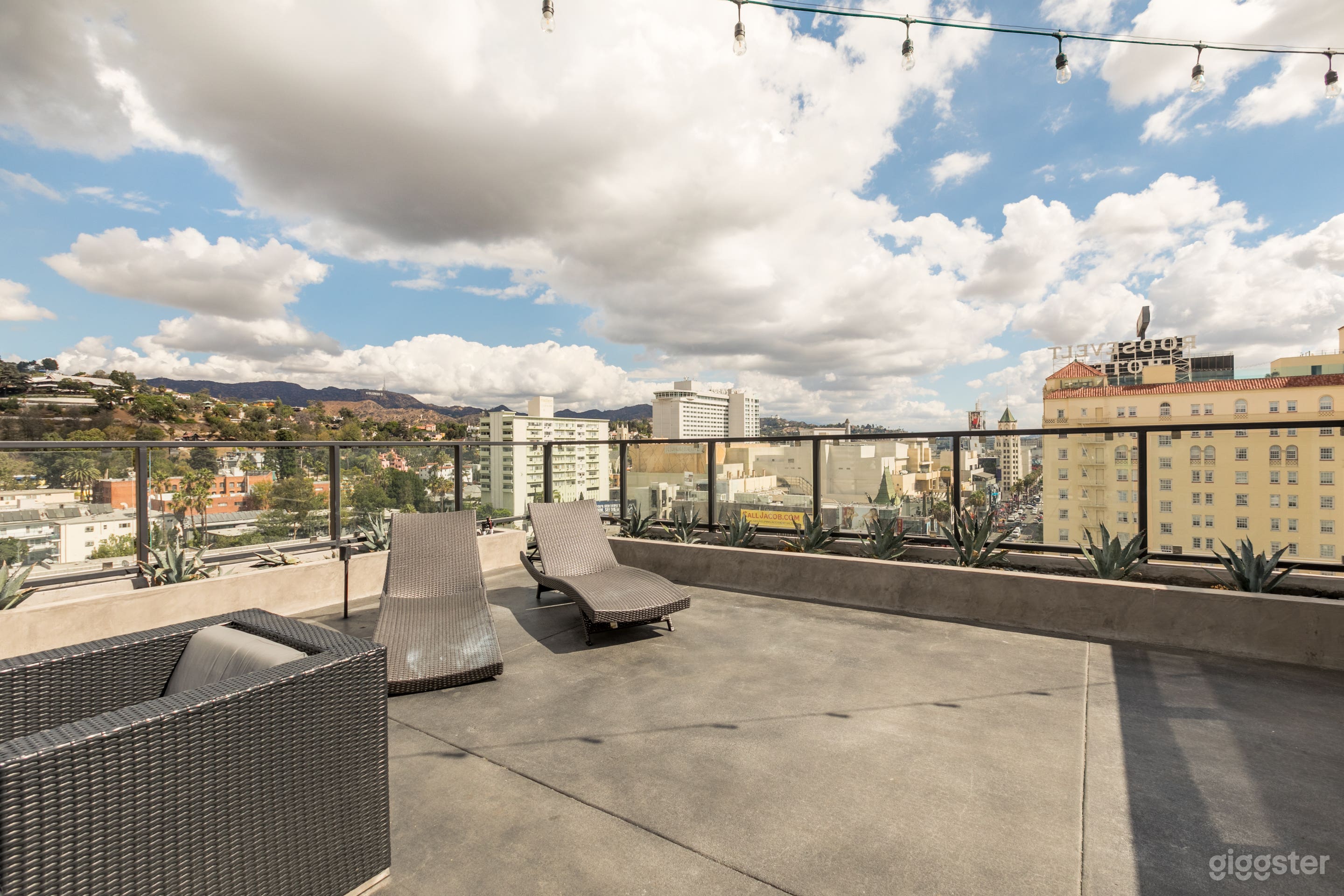 Hollywood Rooftop Photo 1