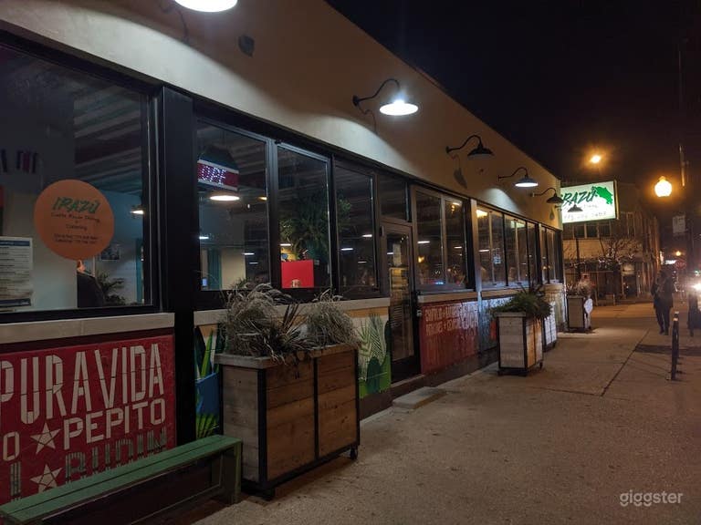  Looking SE along Milwaukee Avenue at night. 