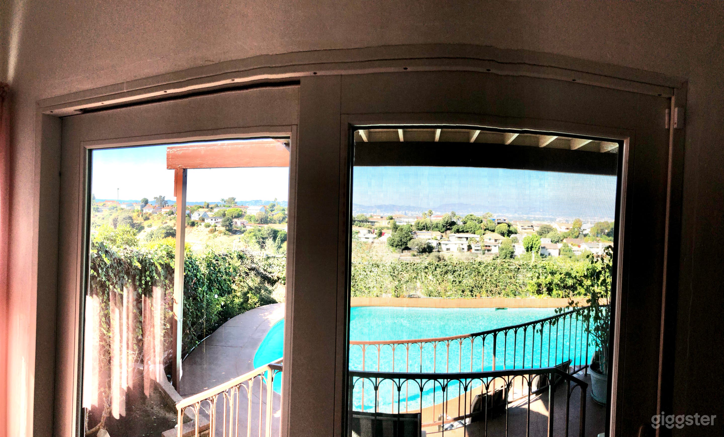 View Park - Hollywood Hills to Downtown view Photo 4