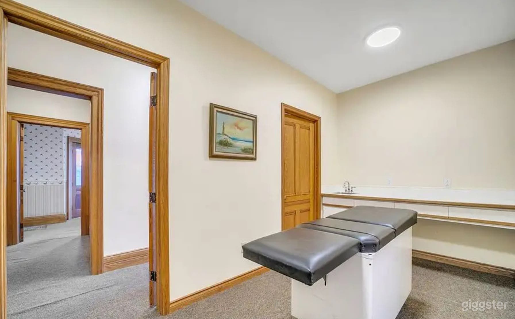 Medical Clinic Filming Location Photo 4