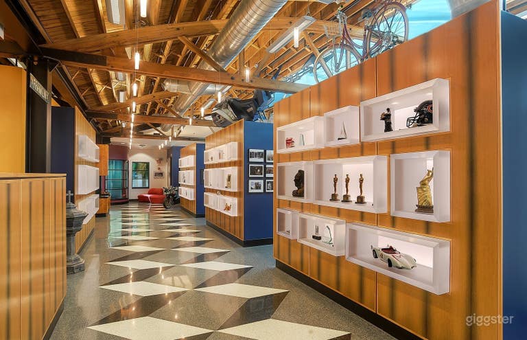  Fully-Equipped Gourmet Kitchen | Northside Chicago 