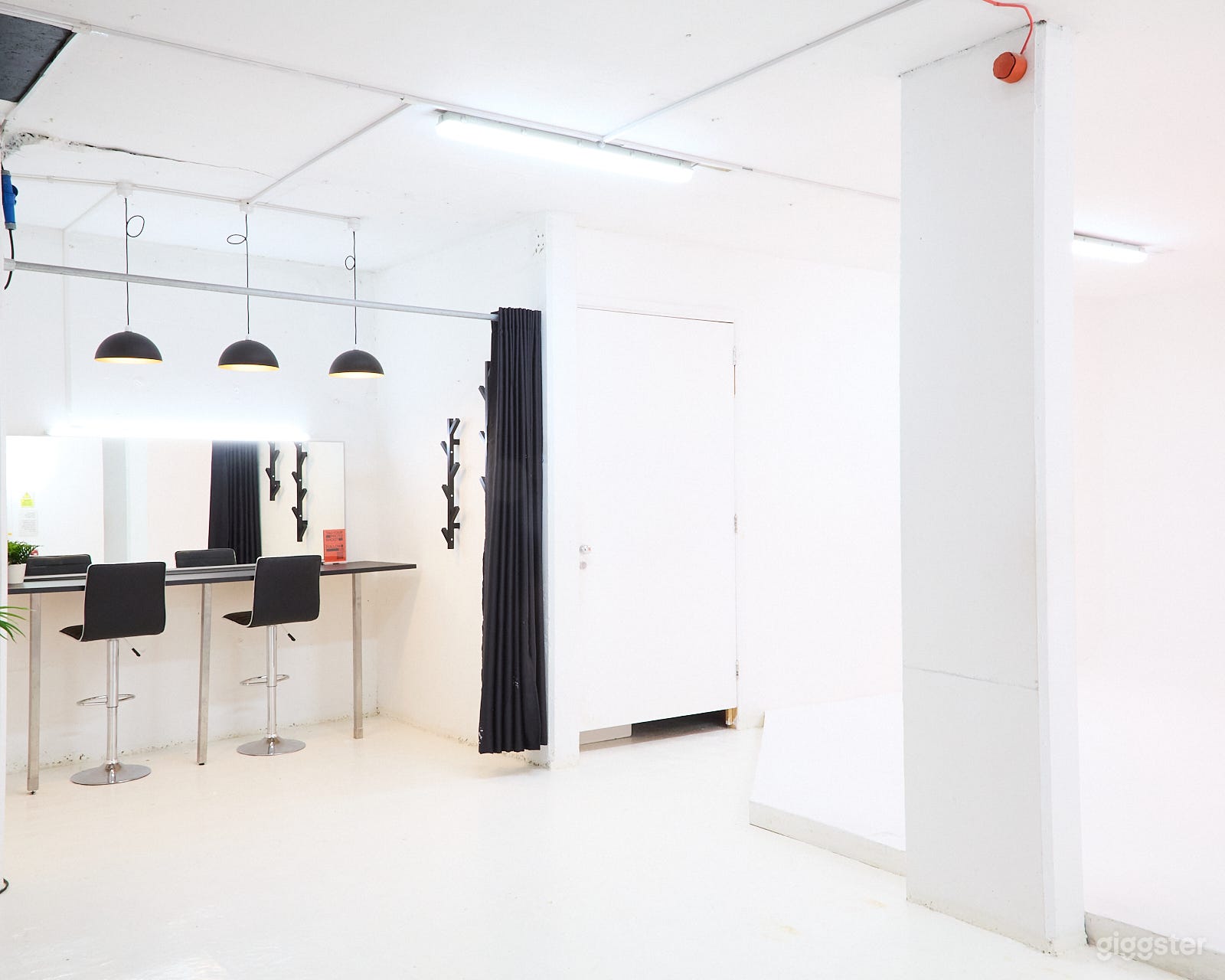 Dry Hire Photography Studio East London Photo 2