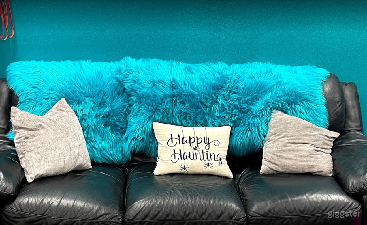 Embodiment and Pole Studio in Newport Beach Photo 3