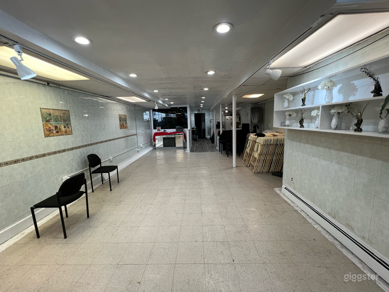  Spacious Outdoor Lounge across from Prospect Park 