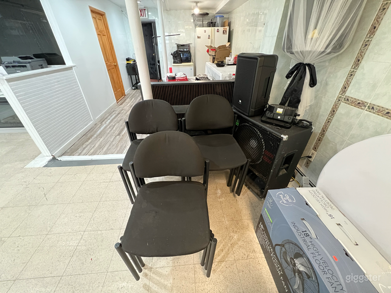  Spacious Outdoor Lounge across from Prospect Park 