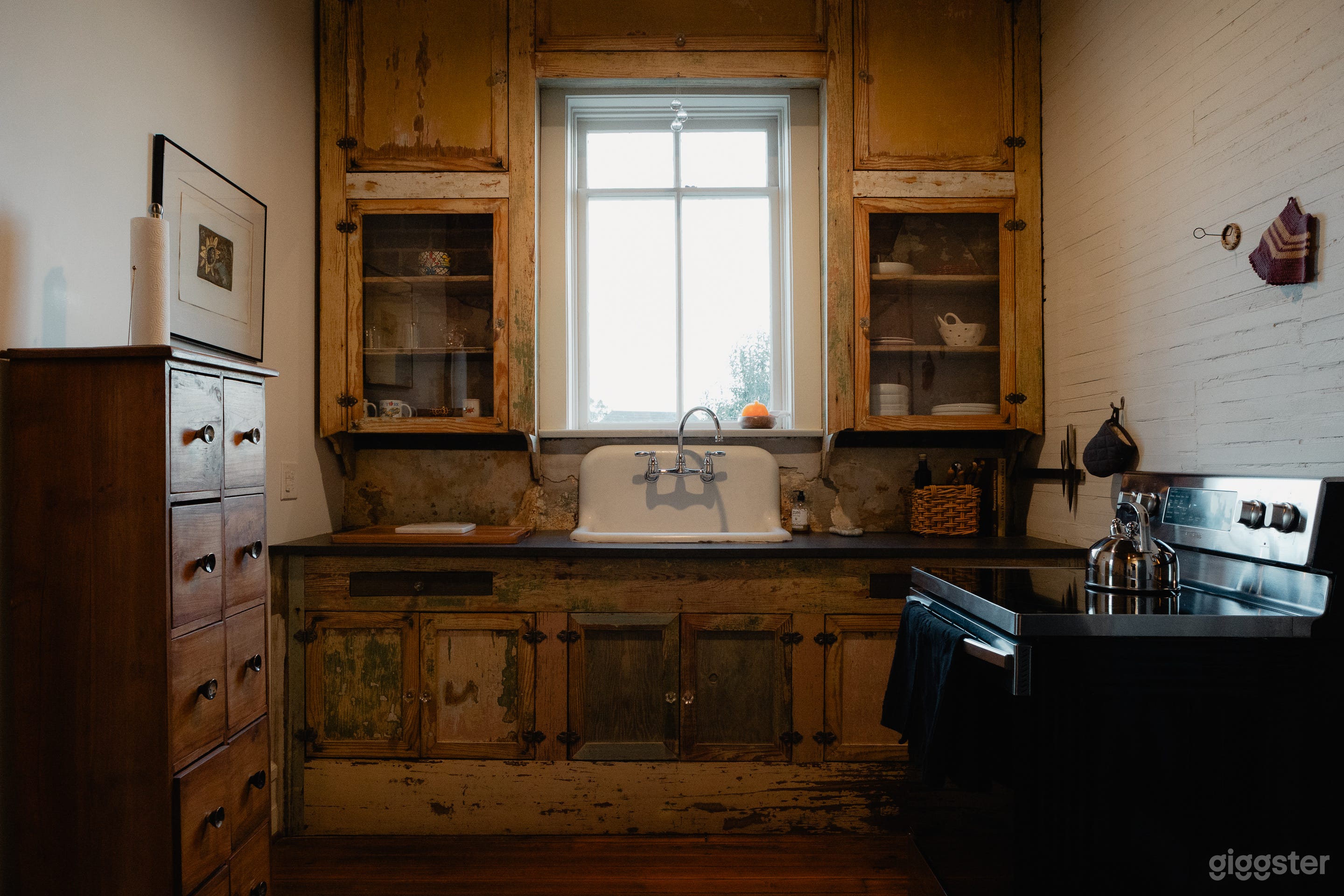 Vintage 1905 Loft Photo 4