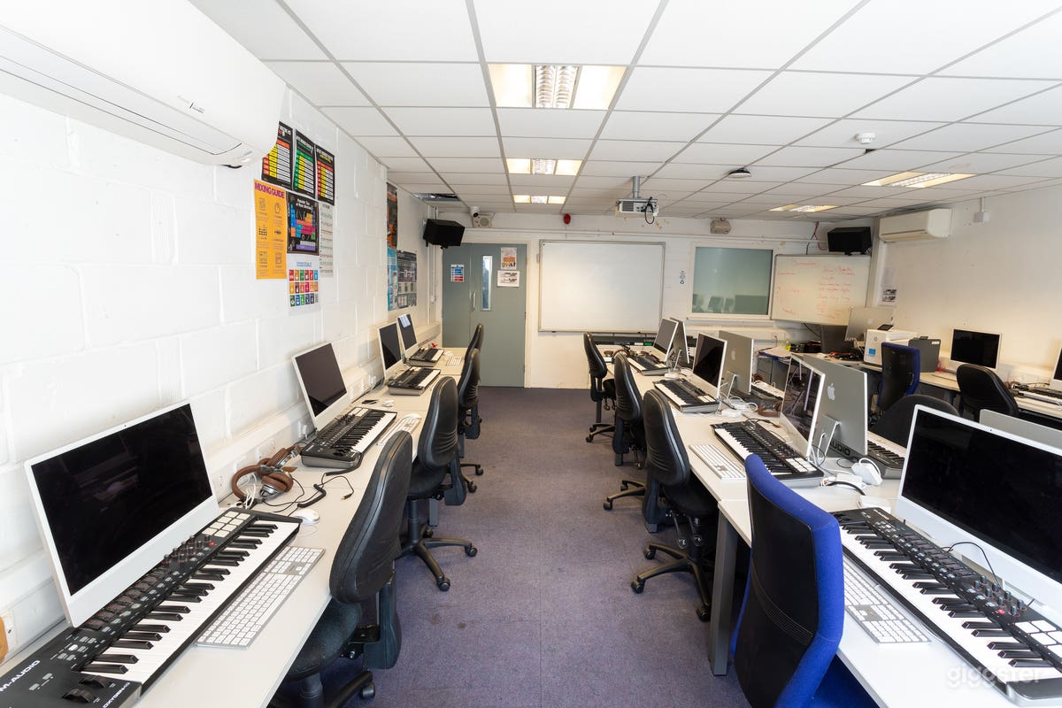 Music Technology Suite - Holloway  Photo 1