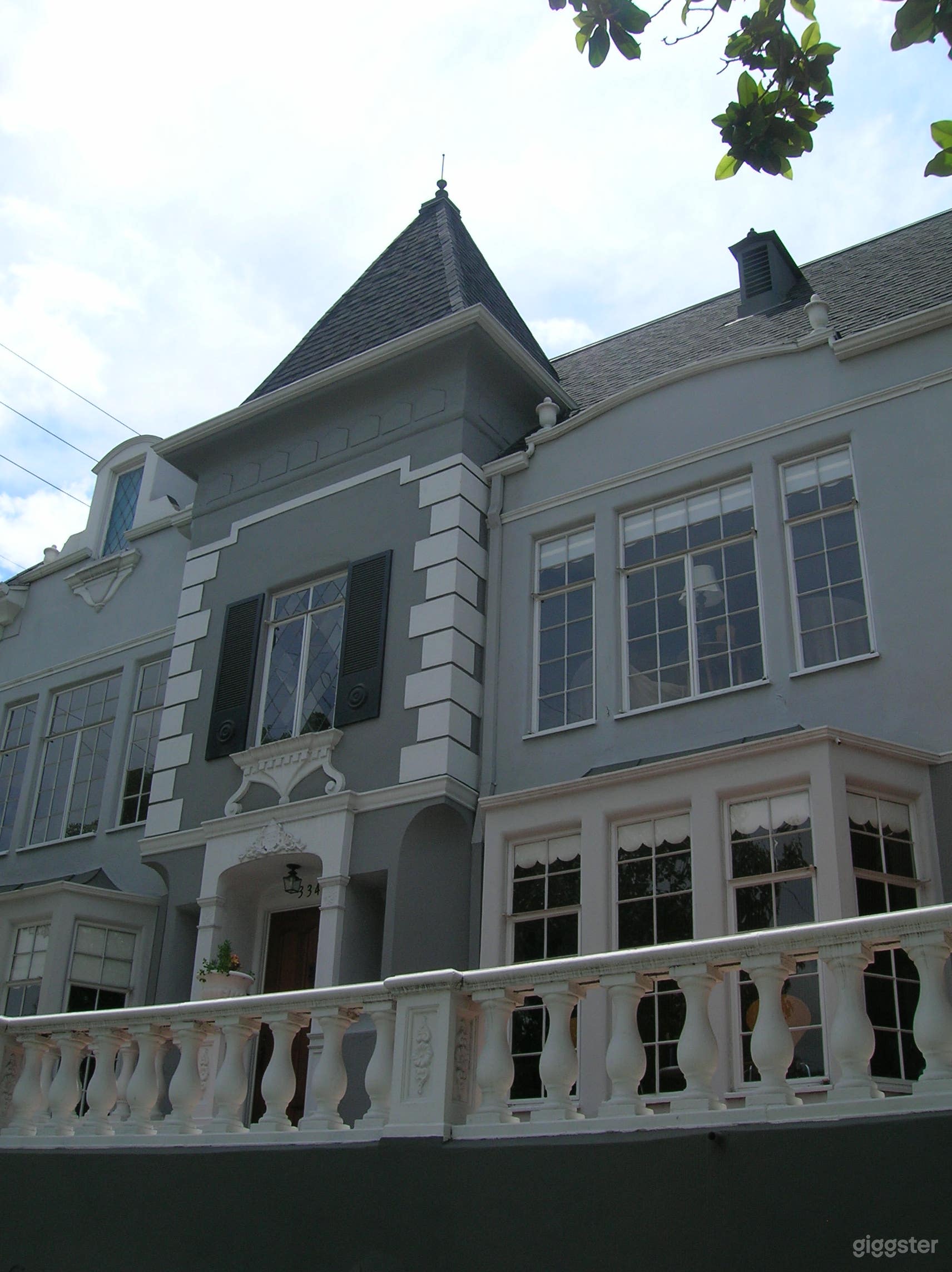 Historic French Chateau Photo 4