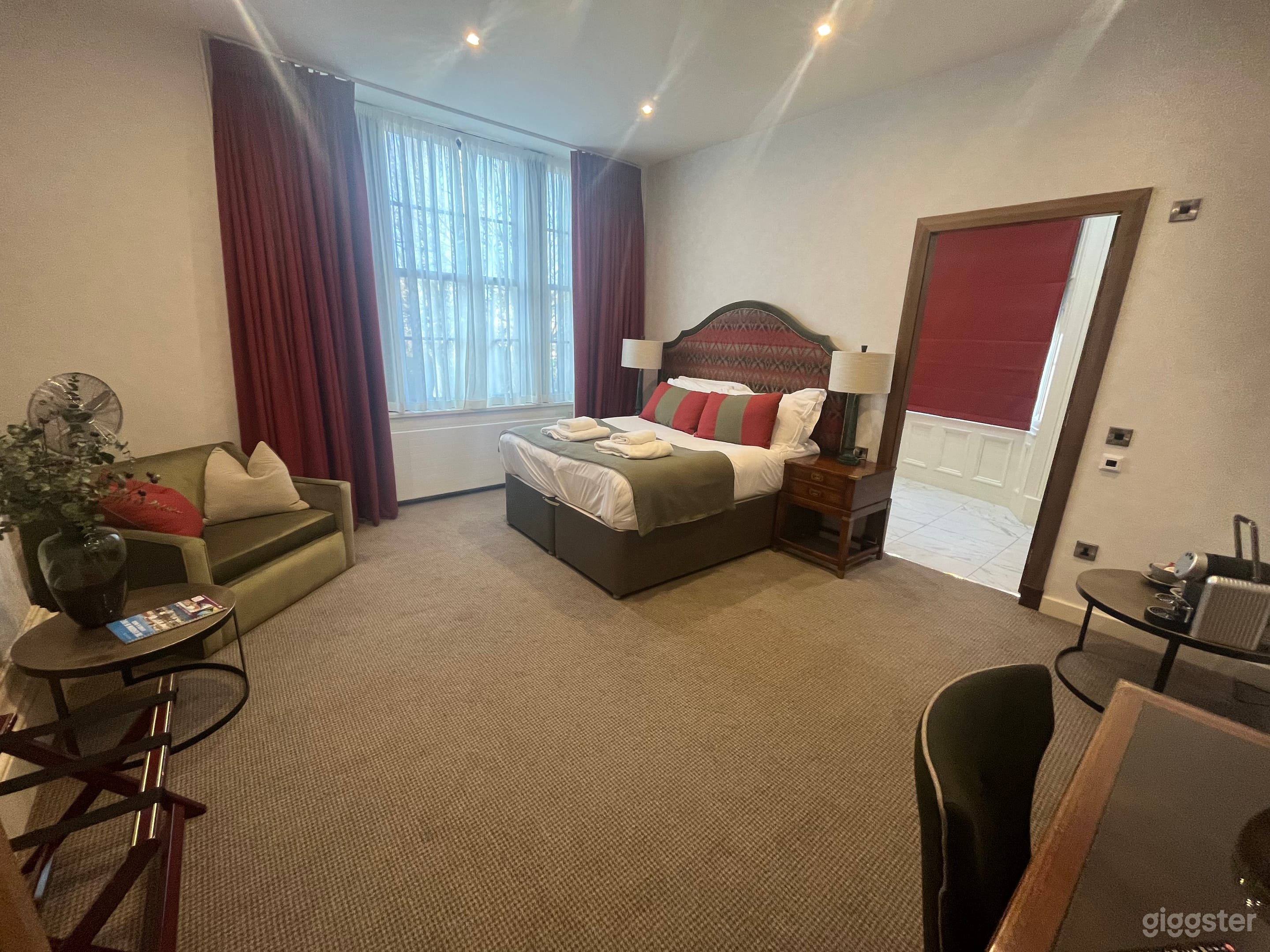 Gleneagles Junior Suite Photo 1