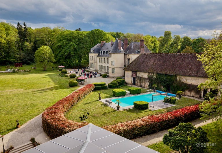  Château historique français & orangerie en verre près Paris 