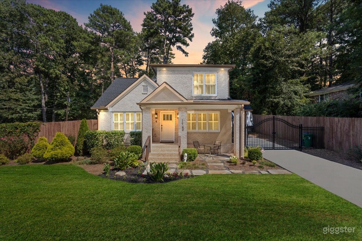 Line Street Grand at East Lake Photo 1