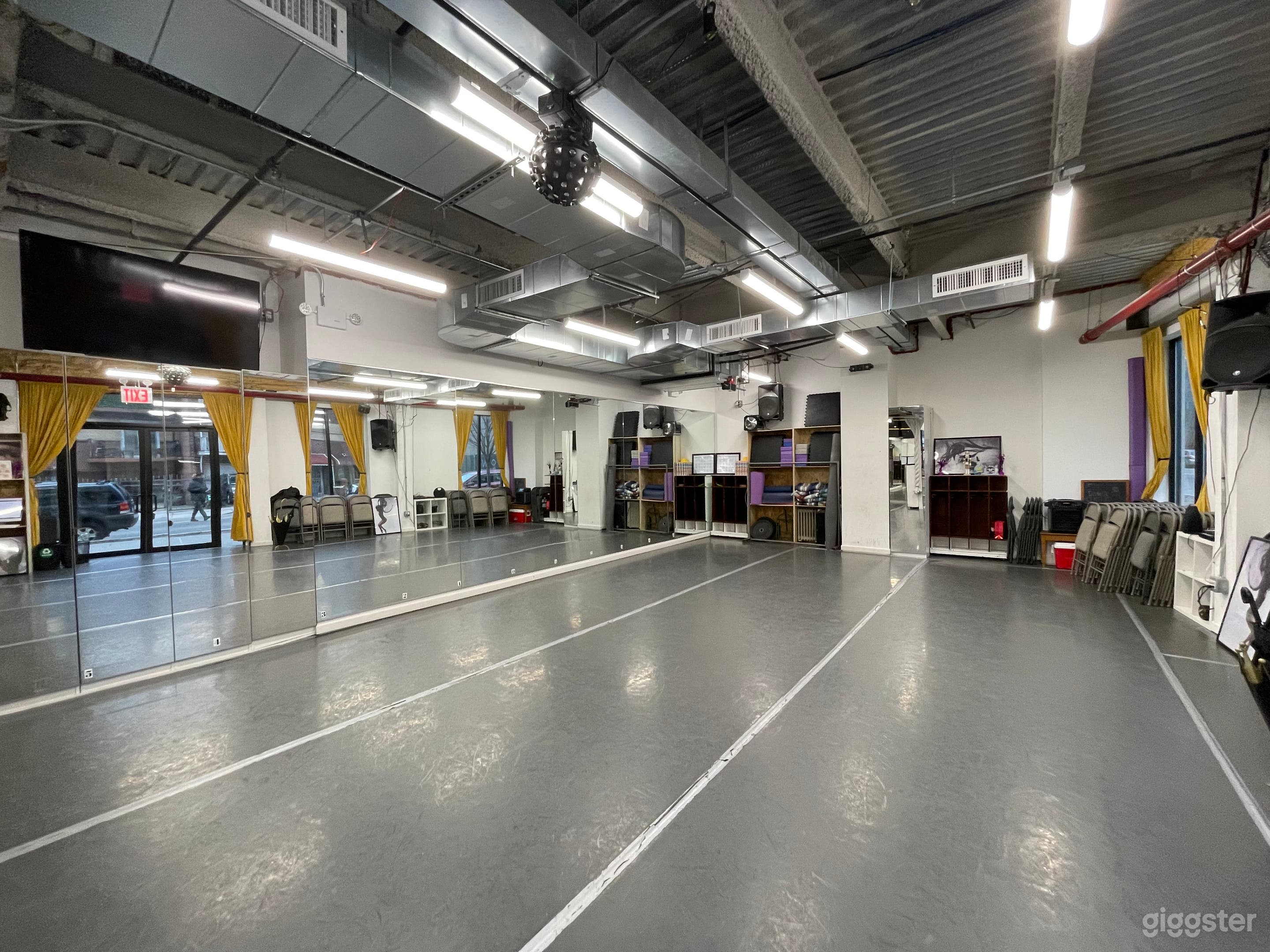 Brand New Astoria Dance Studio Space for Rehearsal Photo 4