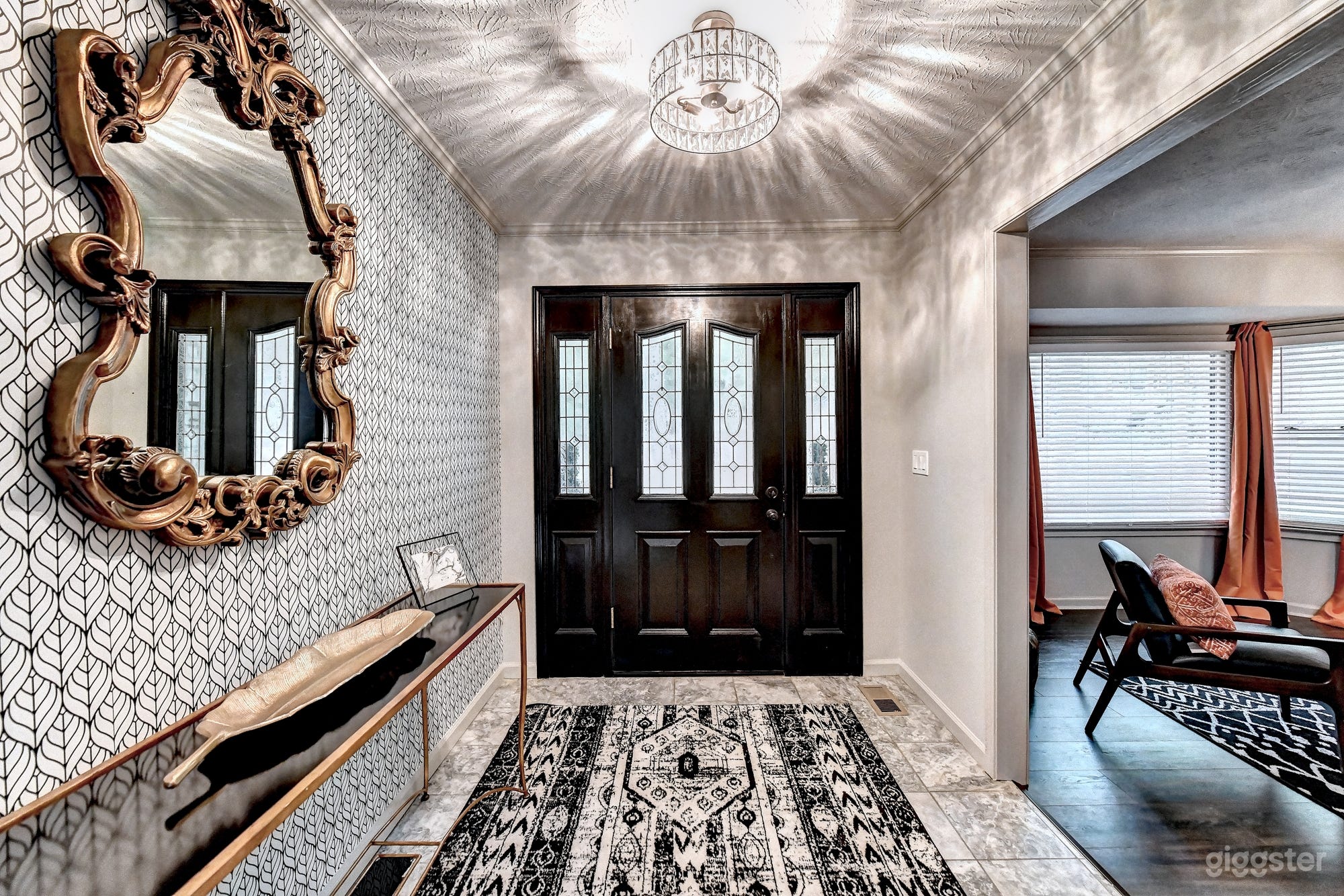 Stockbridge Secret Oasis with Lake View Photo 1