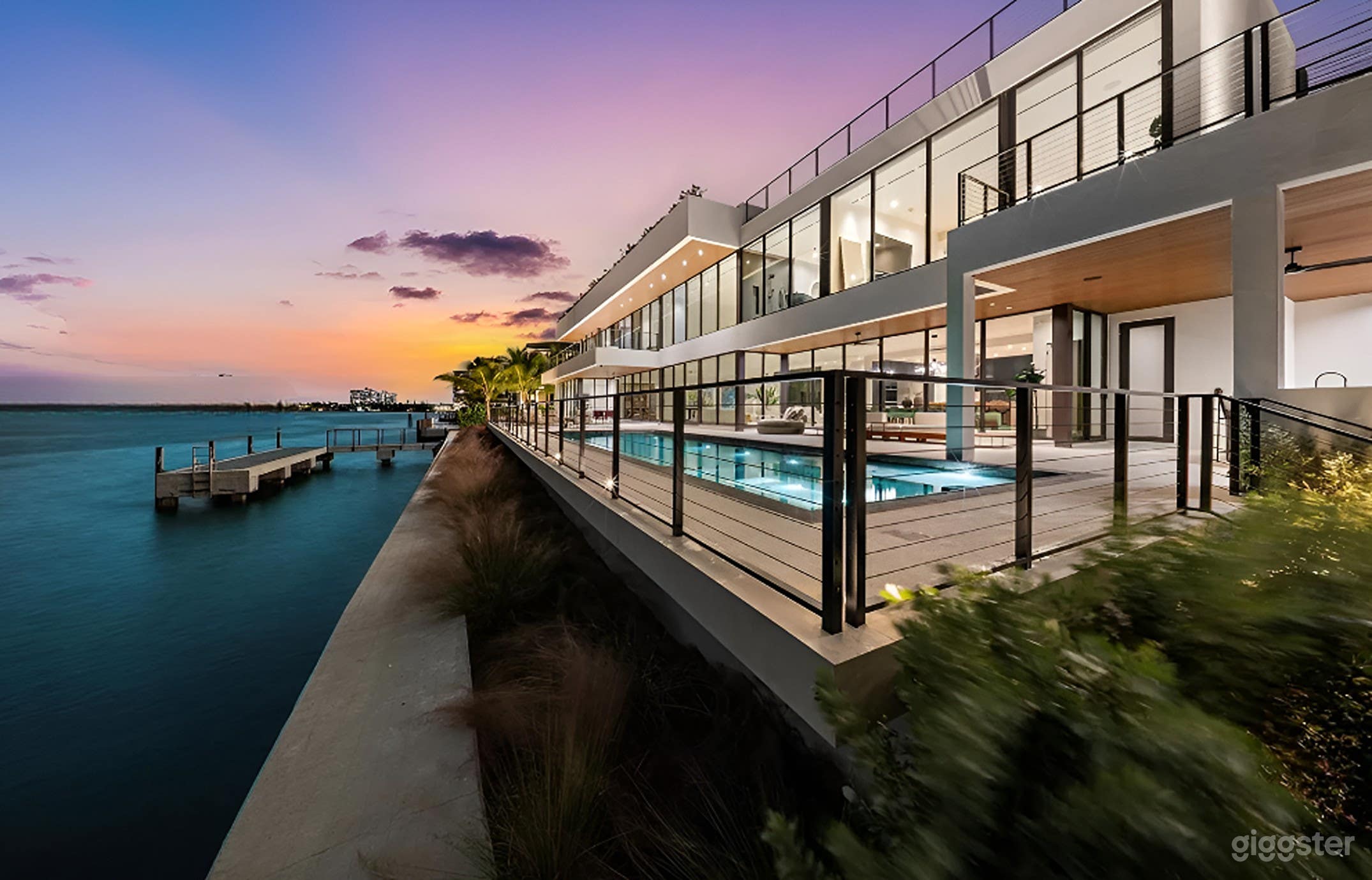 Modern Waterfront Masterpiece (full buy out) Photo 2