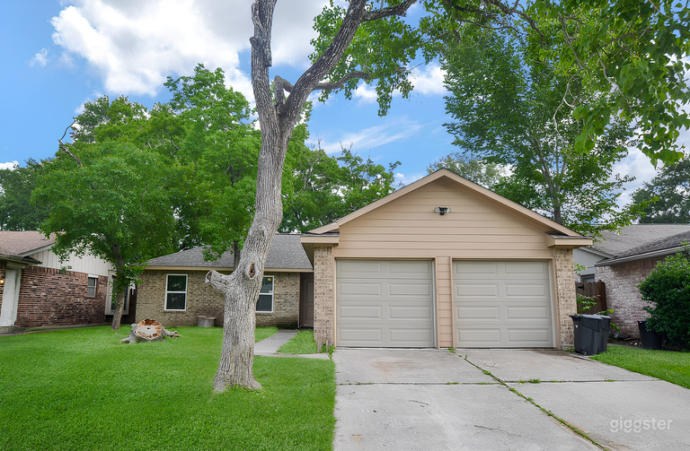  Peaceful and Newly Renovated 3br House! 