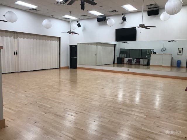 Main Ballroom Studio  Photo 1