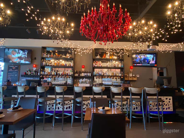  Creation Social House Bar & Mediterranean 