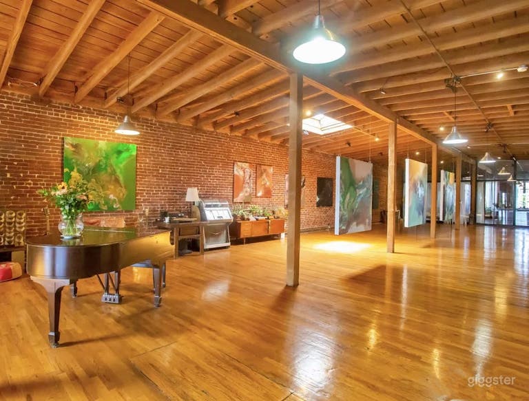  Versatile Art Studio in Los Angeles 