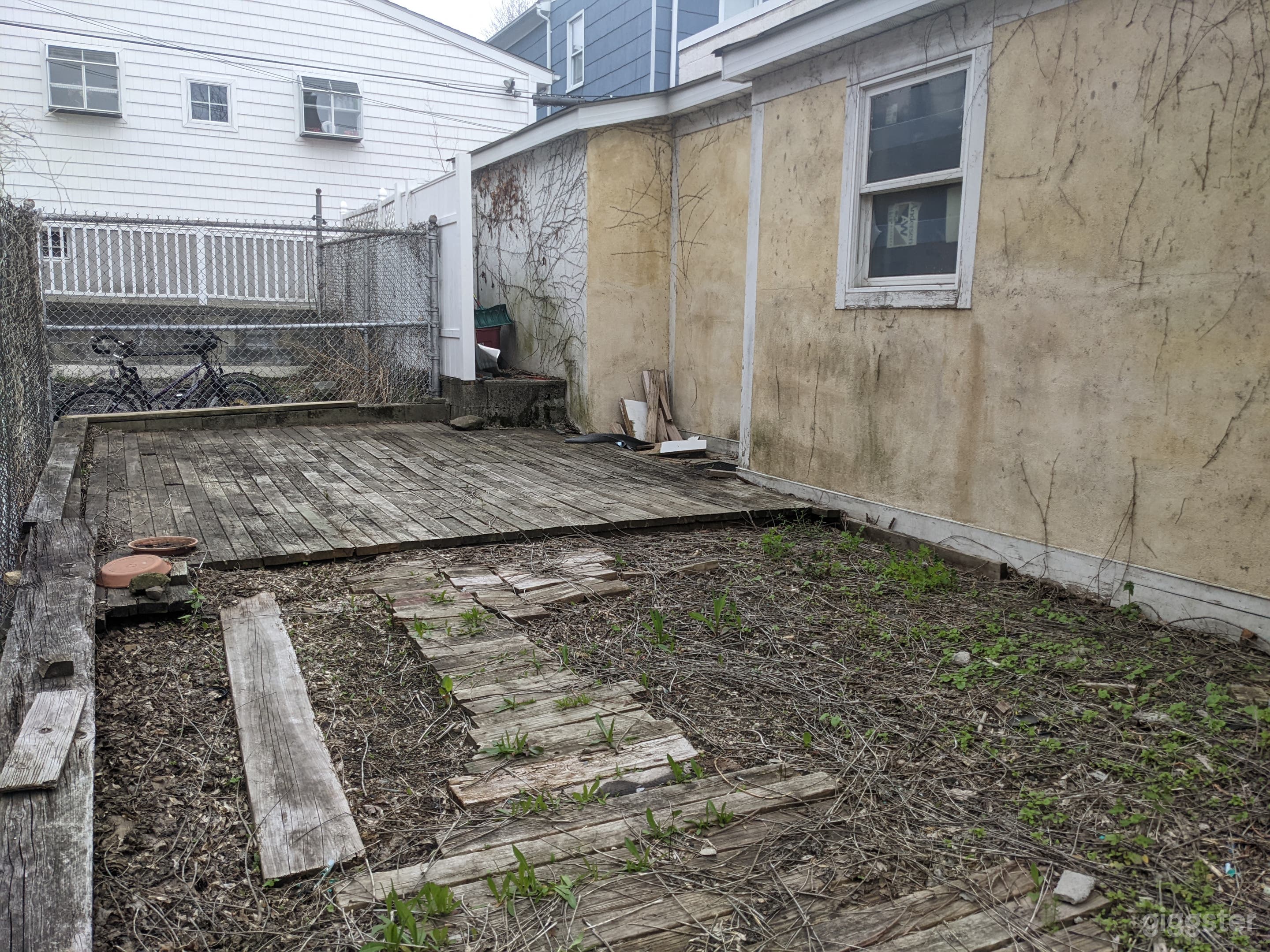 Large Dance/Event Studio Hall Photo 4