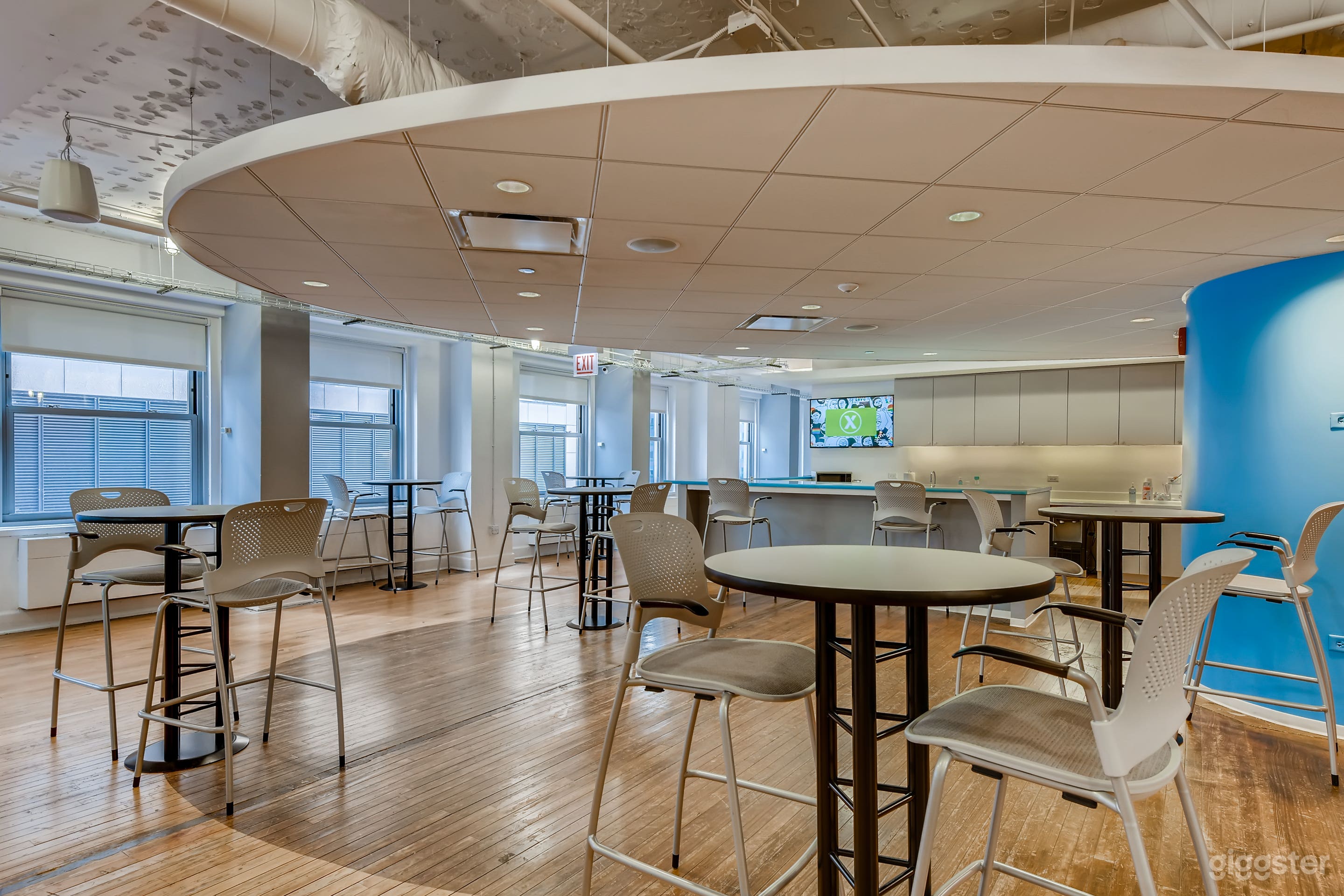 South Kitchen Common Area