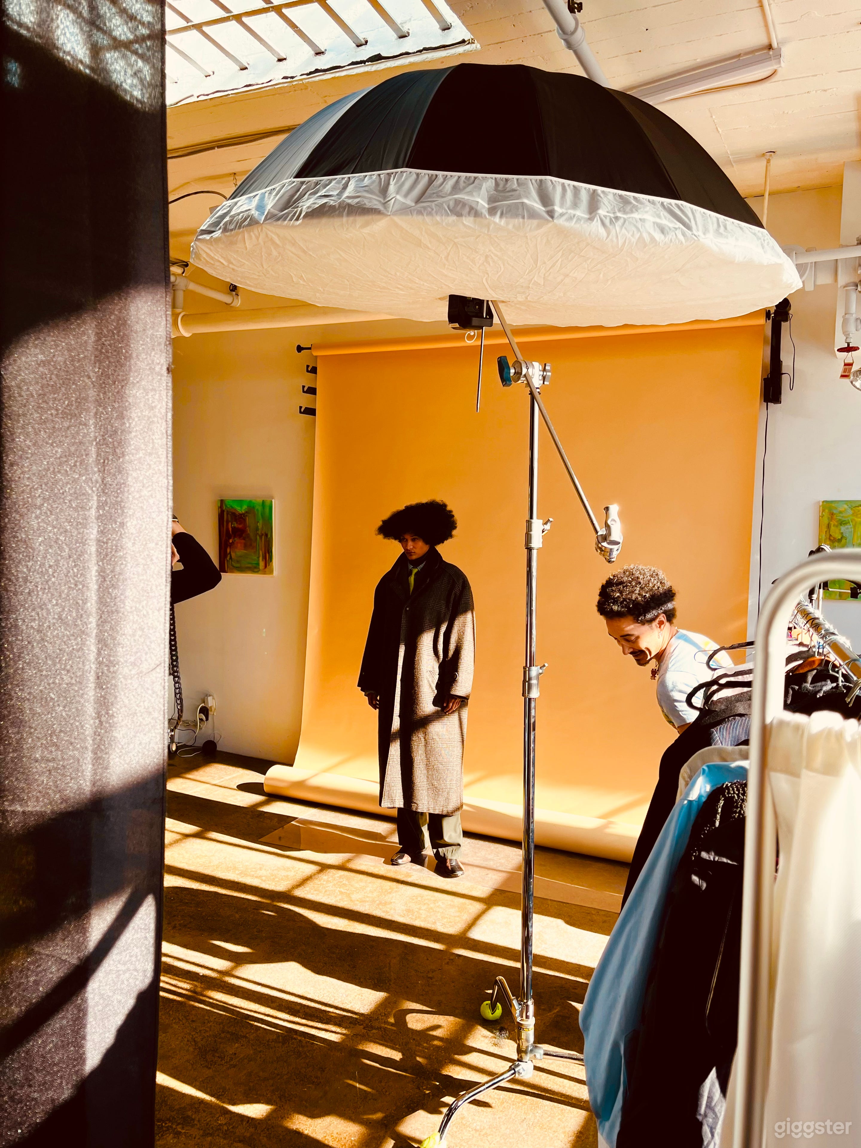Bright & Versatile Photo Loft  in Downtown BK Photo 3