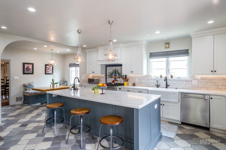  Pasadena Spanish Style home welcomes YOU!  