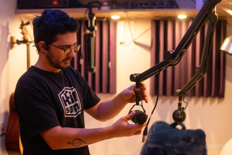  Hobie's Corner- micro studio/ production suite.  