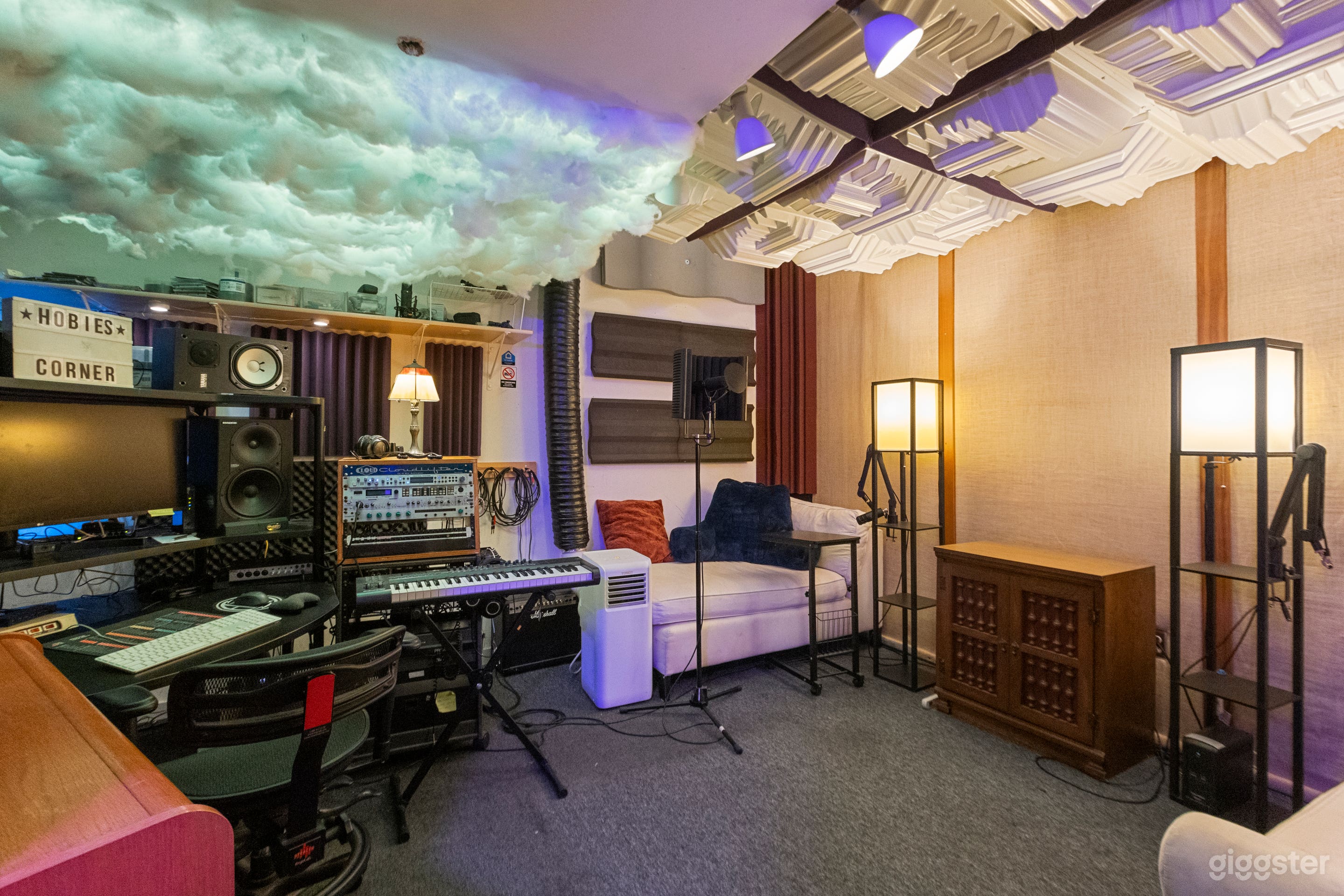 Hobie's Corner- micro studio/ production suite.  Photo 1
