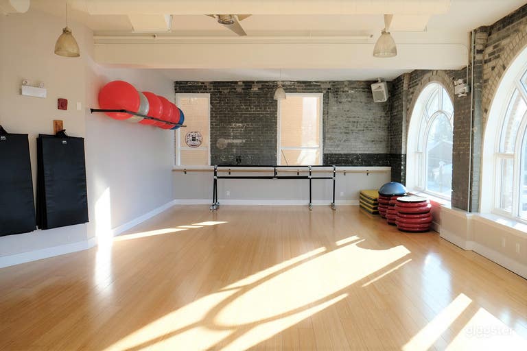  Bright Beautiful Boutique Fitness Studio 