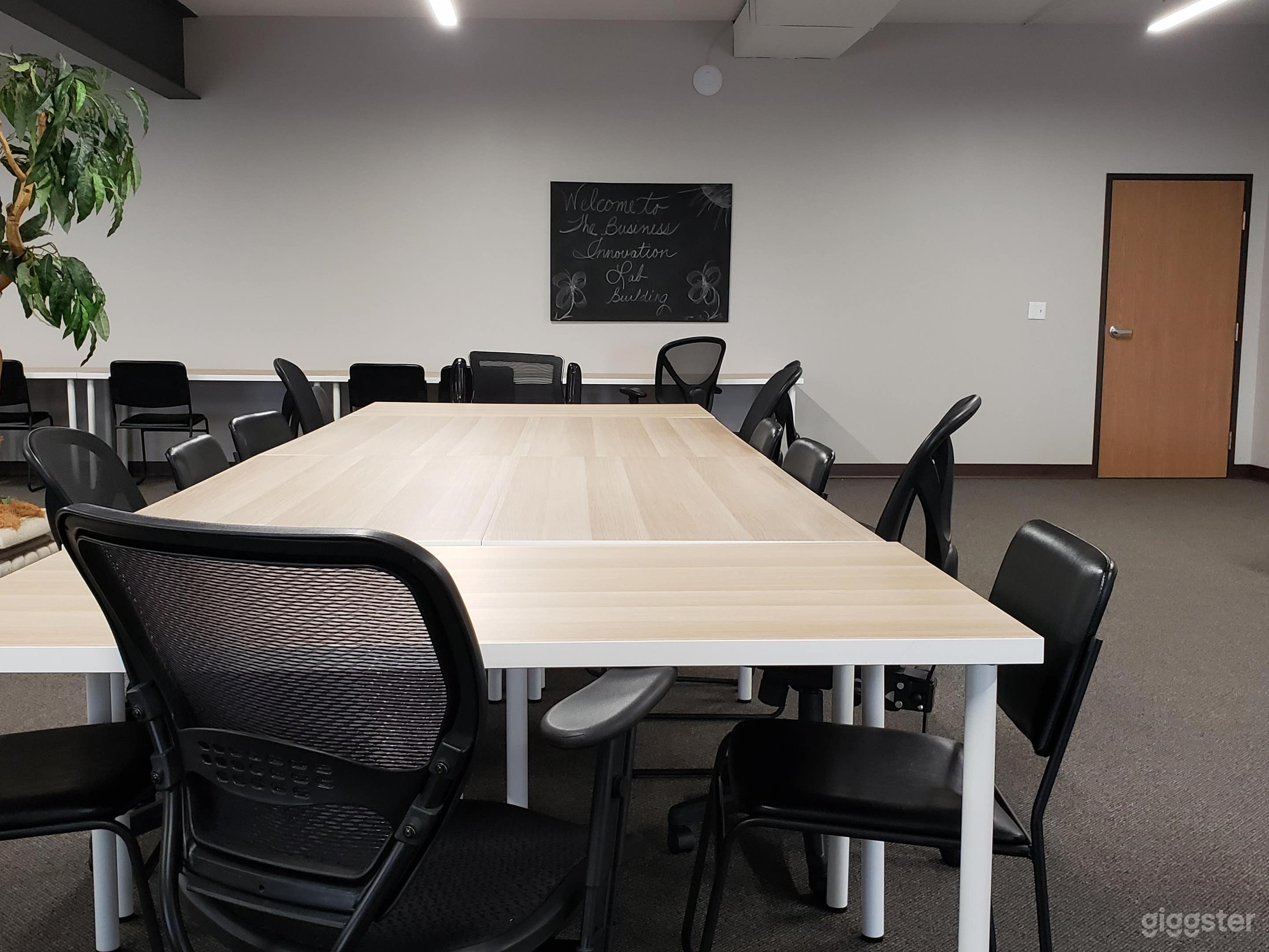 Meeting/Conference Room -  2700 sf with flexible configurations.