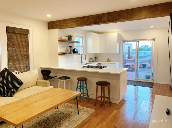 Beach Themed House Photo 4