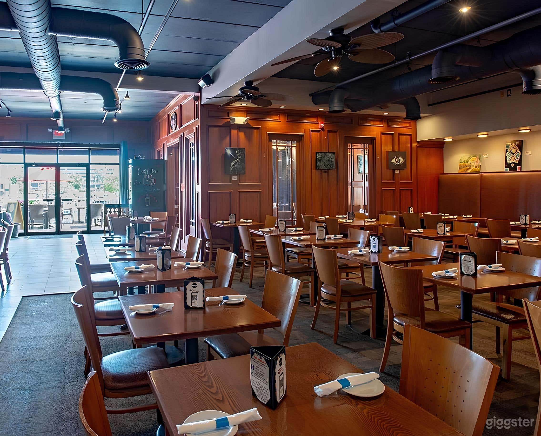 Welcoming Main Dining Area Photo 3