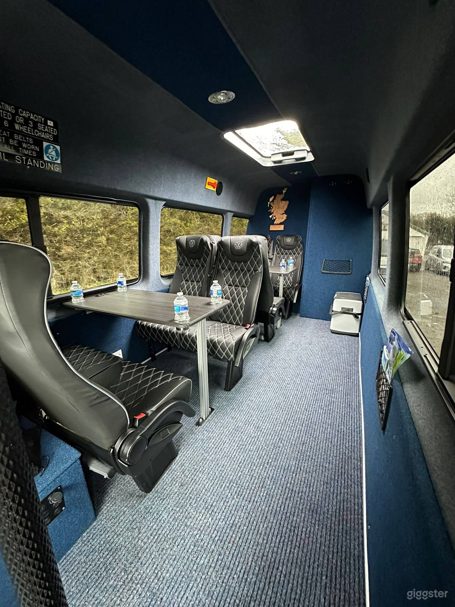 Chauffeur driven cars and mini-buses for all occasions Photo 3