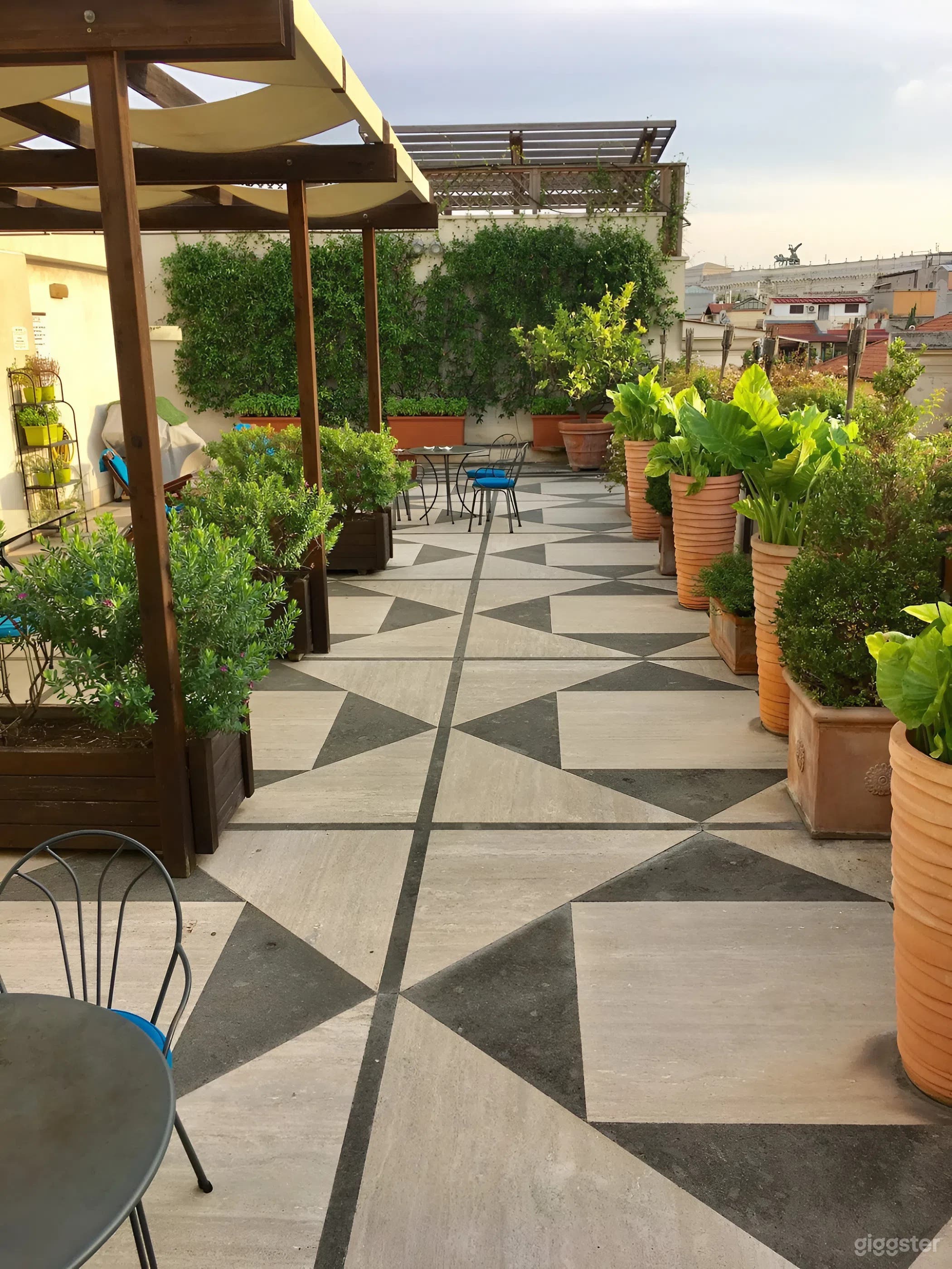 Foto di Attico panoramico e giardino pensile – Roma 2