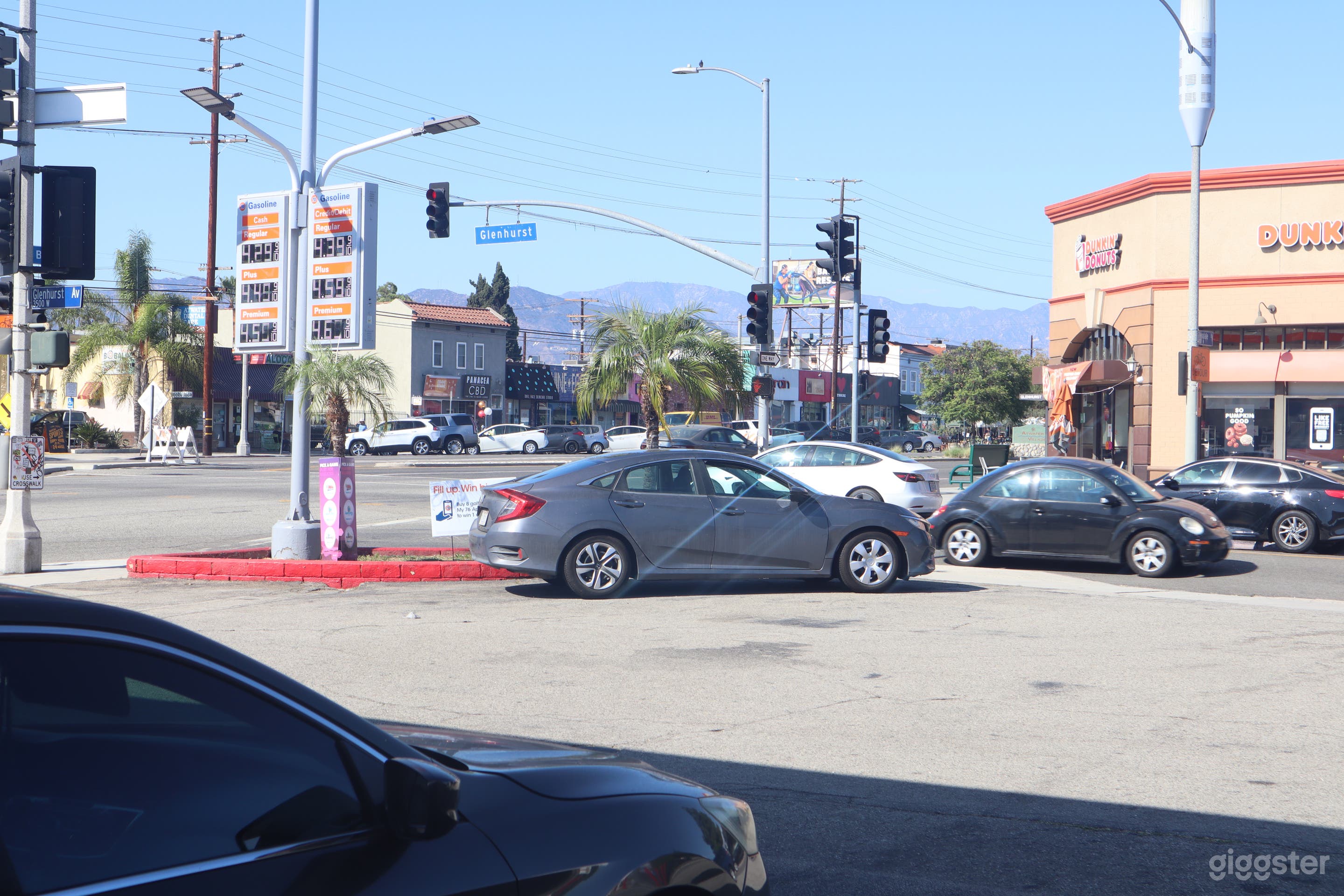 Gas Station, Food Mart  for filming  Photo 4