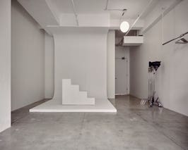  Spacious Midtown Photo Studio with Tons of Natural 