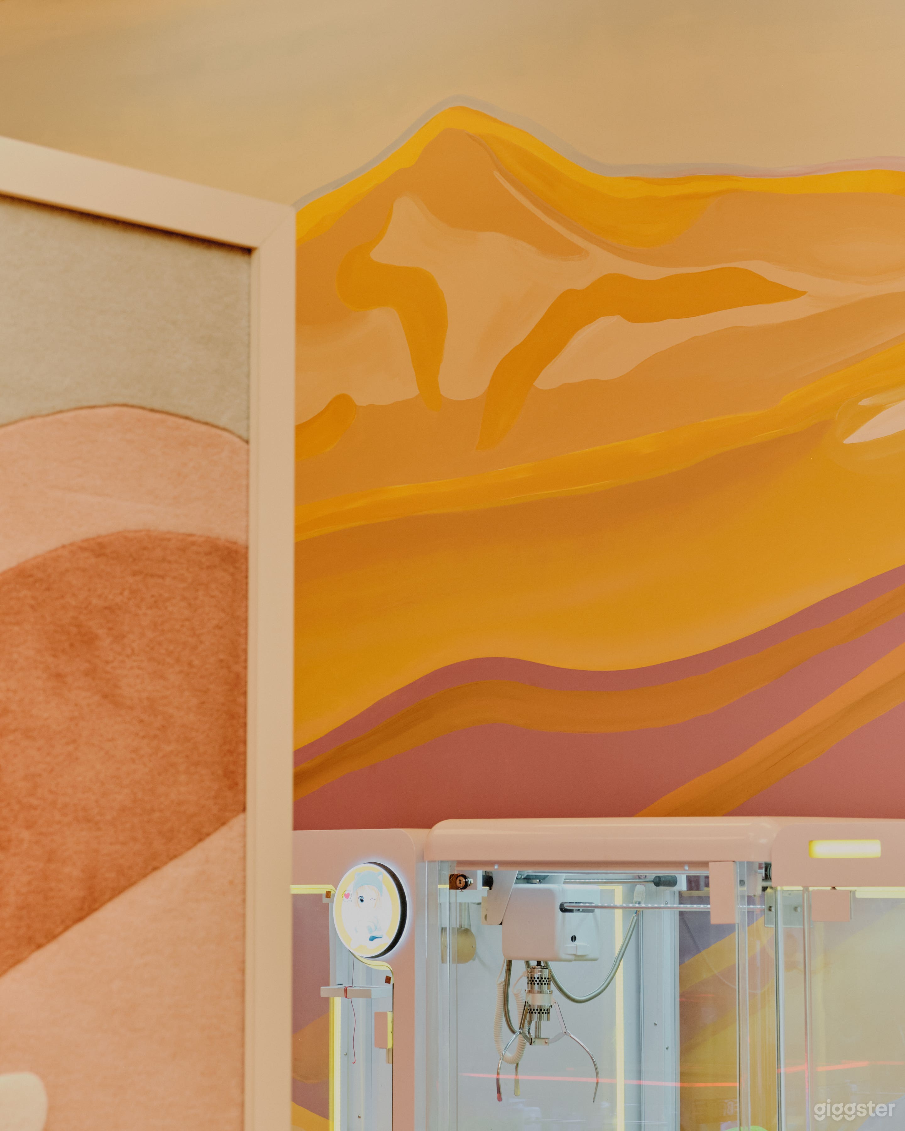 Unique Indoor Playground & Arcade for Photoshoots Photo 3