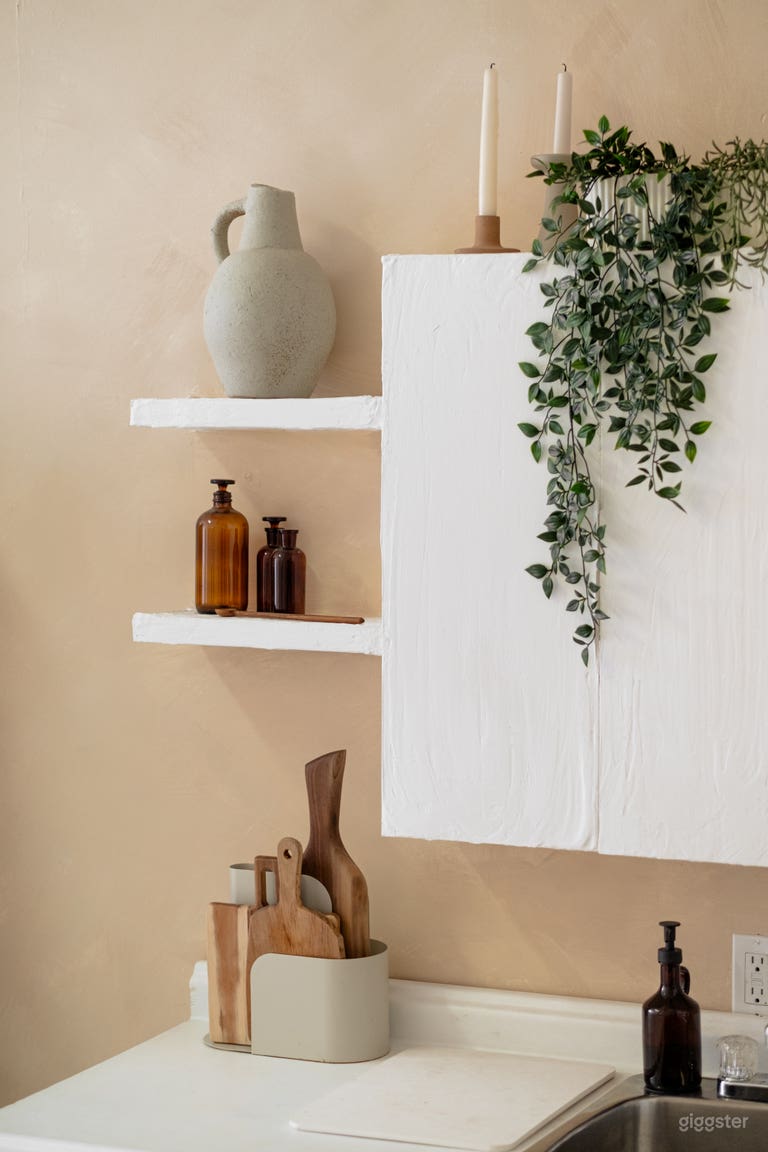  Natural Light Downtown Bright Hard Loft Studio 