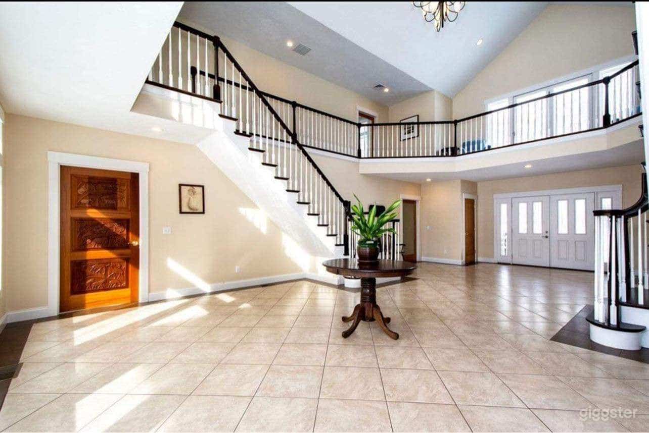 15 acre property and12k Sq ft mansion  Photo 2