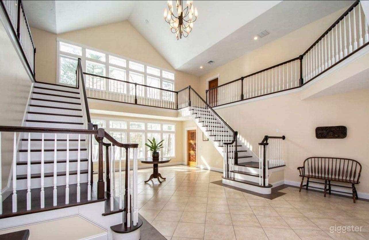 15 acre property and12k Sq ft mansion  Photo 1