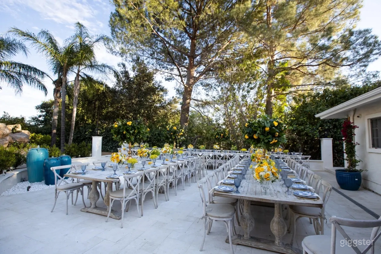 Beautiful Backyard w/ Pool, Waterfall & Lounge Area Photo 4