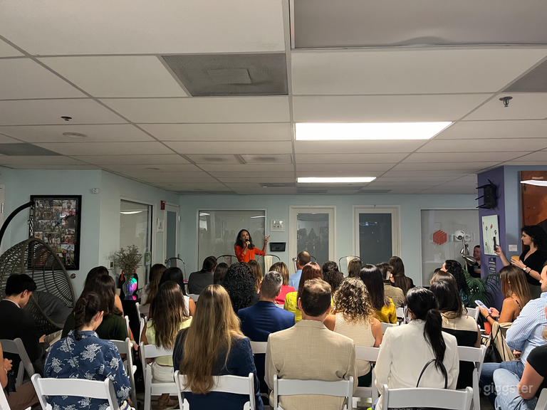  Open Layout Event Space 