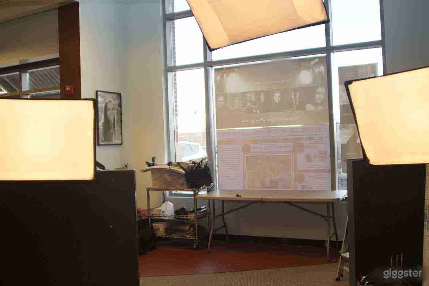 Photography/Portrait Studio in Aurora, CO (Entire Studio Rental) Photo 3